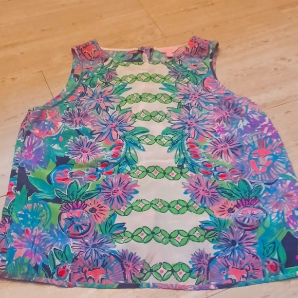 Lilly Pulitzer Tops - Lilly Pulitzer 100% Silk Sleeveless Floral Tank Top